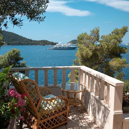 Apartments Lastovo Silic Bagian luar foto