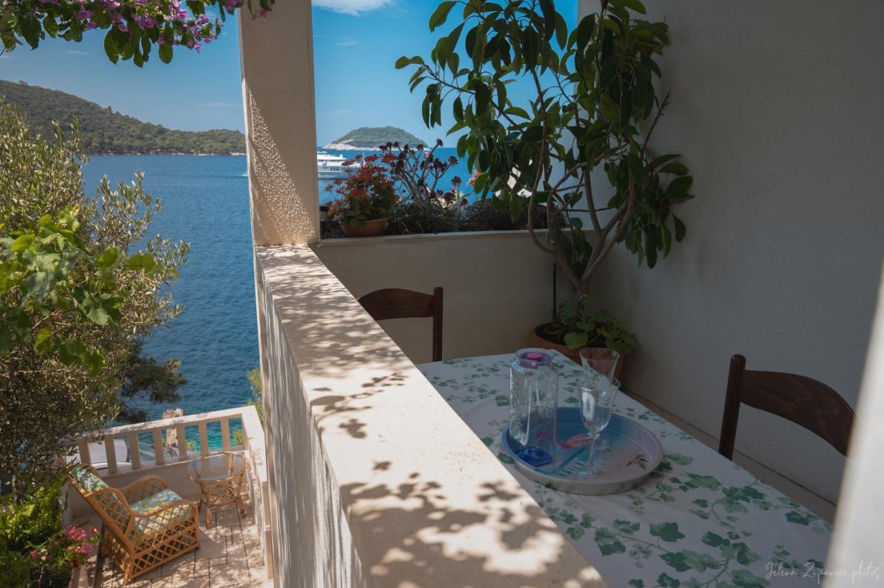 Apartments Lastovo Silic Bagian luar foto
