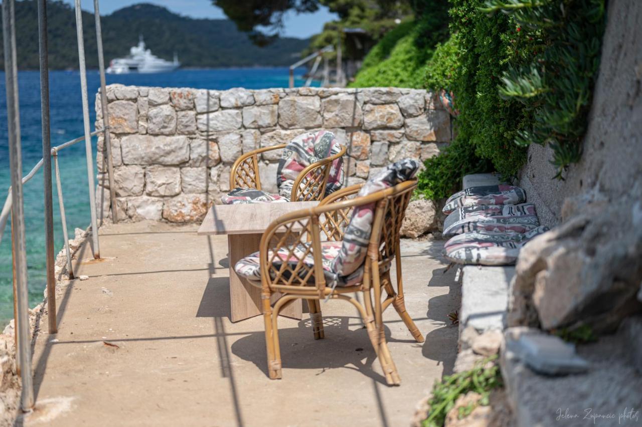Apartments Lastovo Silic Bagian luar foto