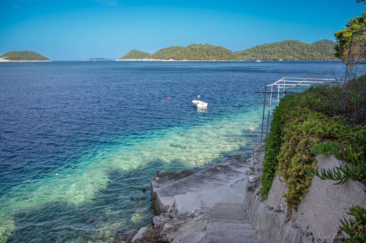 Apartments Lastovo Silic Bagian luar foto