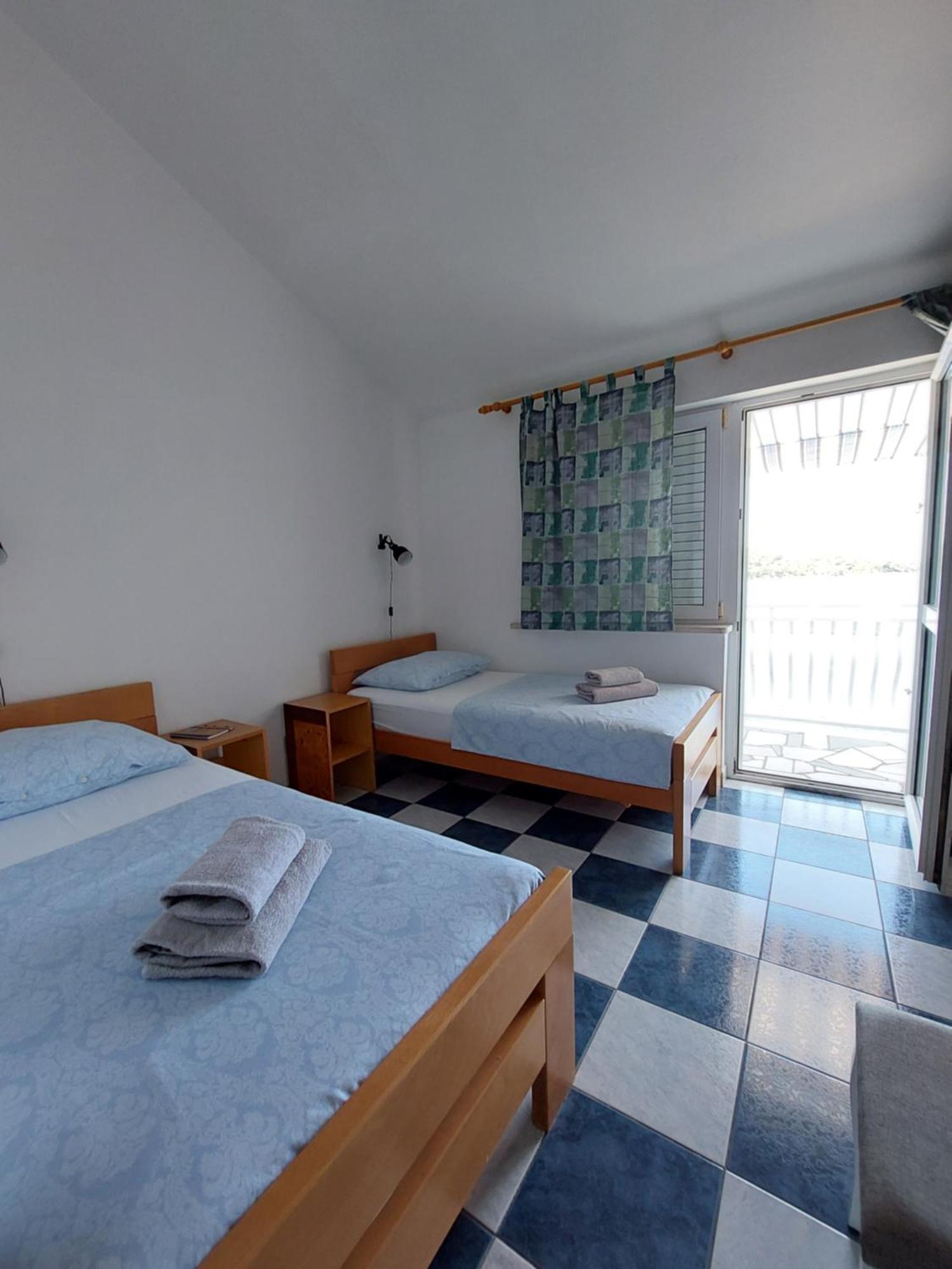 Apartments Lastovo Silic Bagian luar foto
